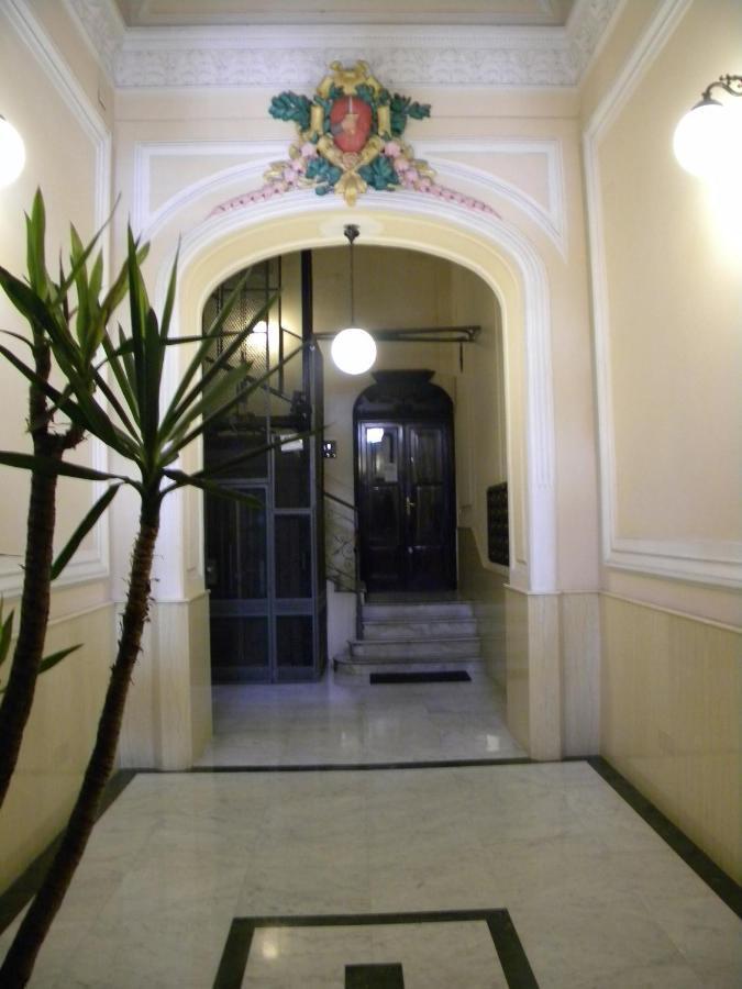'Na Siesta Bed & Breakfast Napoli Bagian luar foto