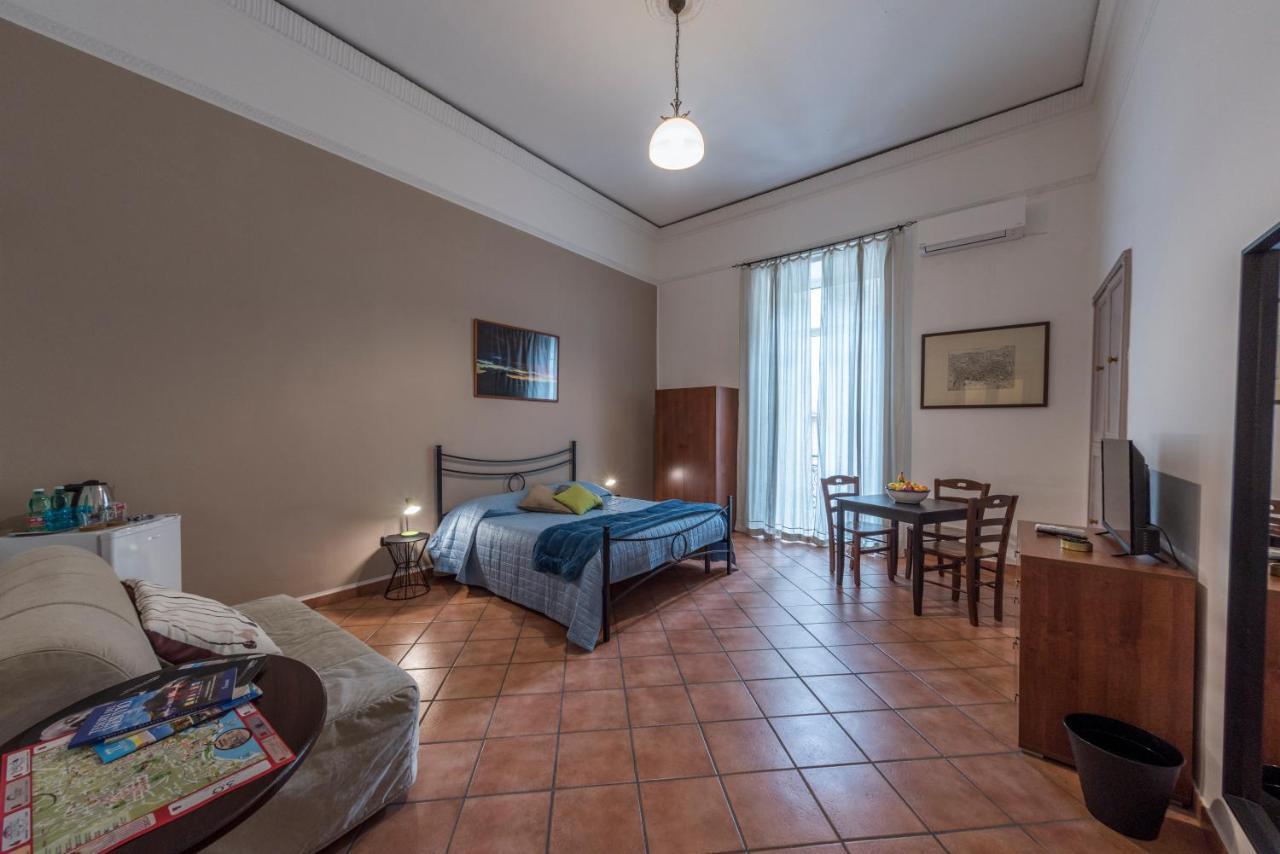 'Na Siesta Bed & Breakfast Napoli Bagian luar foto